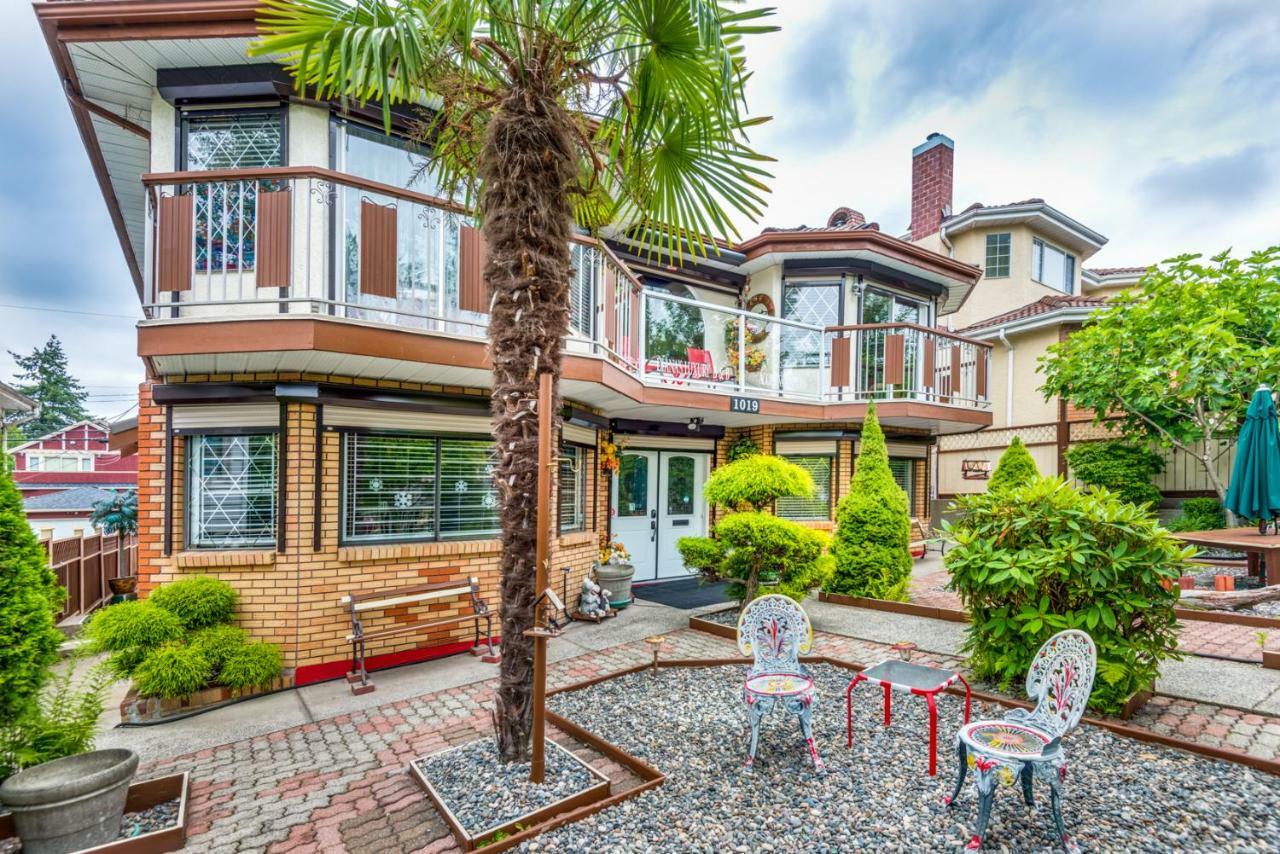 Diana'S Luxury Bed And Breakfast Acomodação com café da manhã  4*